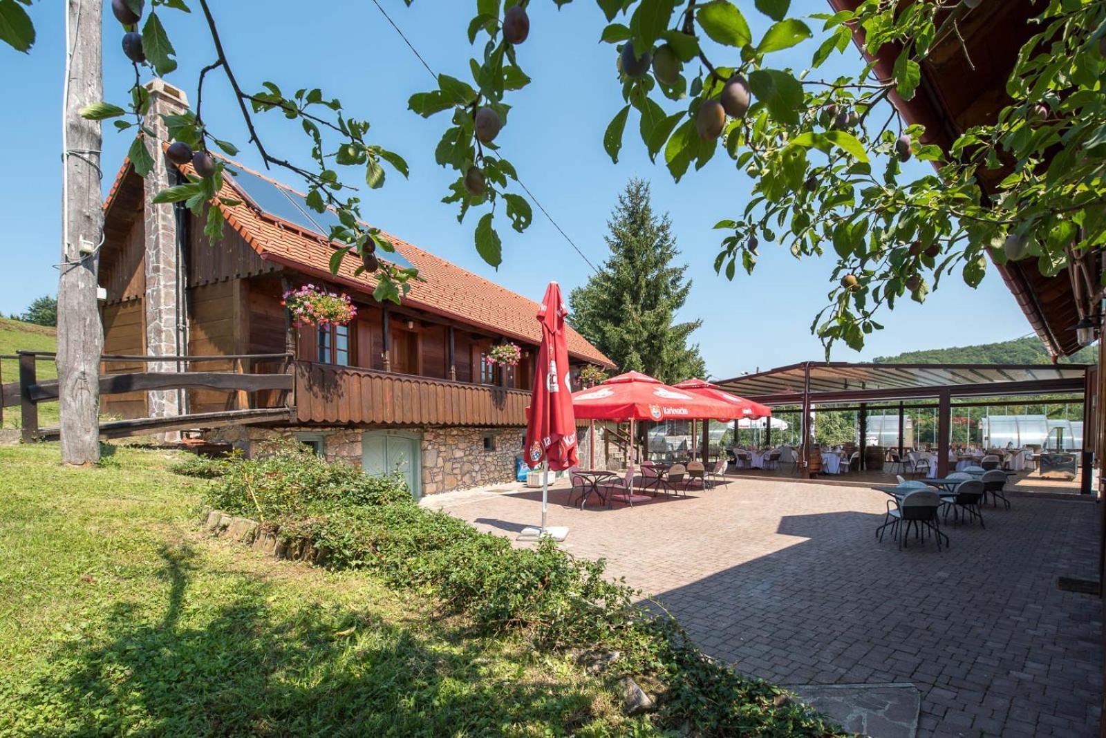 Hotel Srakovcic Heart Of Nature Ribnik Extérieur photo