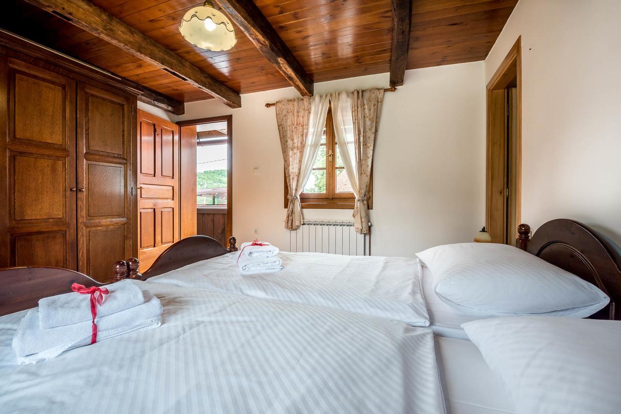 Hotel Srakovcic Heart Of Nature Ribnik Extérieur photo