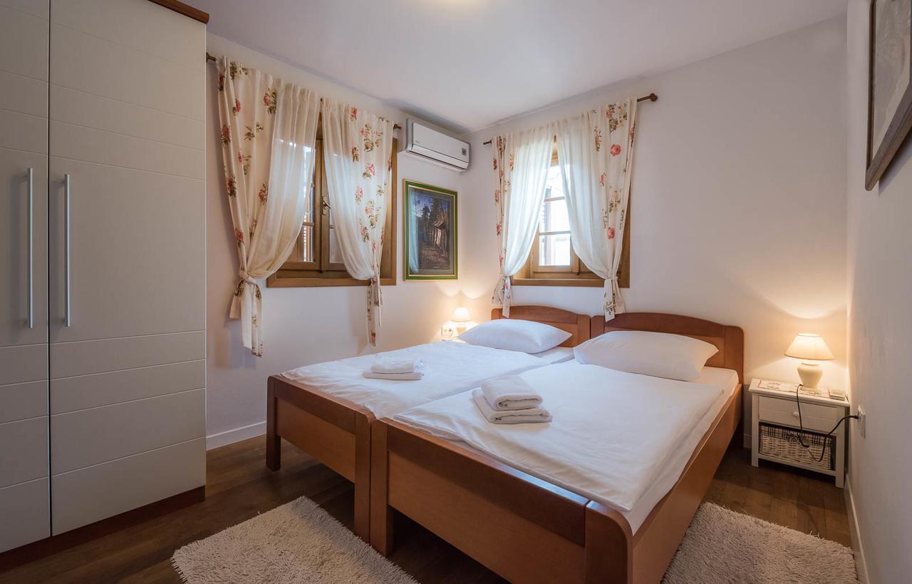 Hotel Srakovcic Heart Of Nature Ribnik Extérieur photo