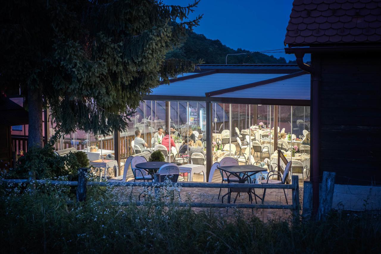 Hotel Srakovcic Heart Of Nature Ribnik Extérieur photo